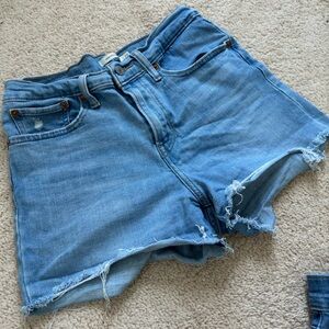 High Rise Levi’s Shorts